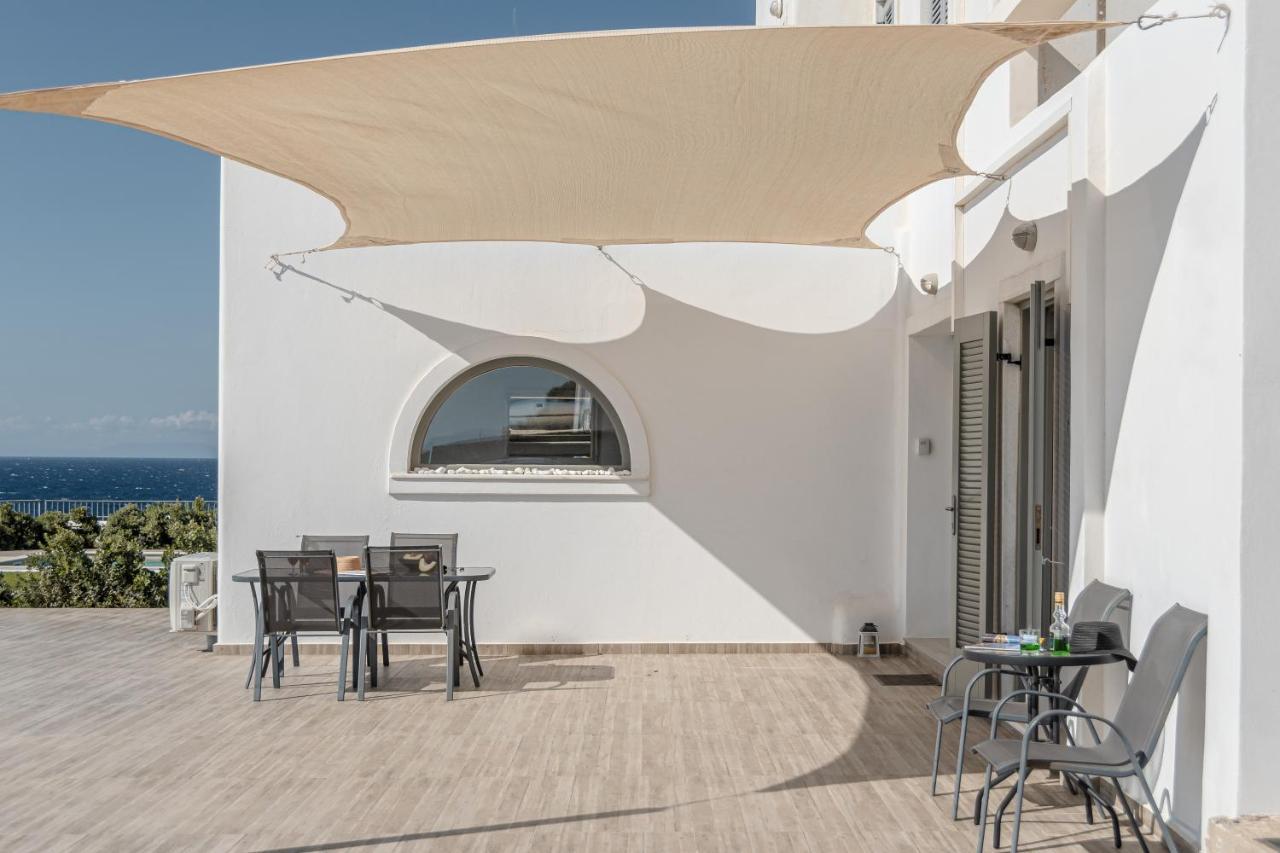Dionysus House And Ariadne Apartment สเตลิดา ภายนอก รูปภาพ
