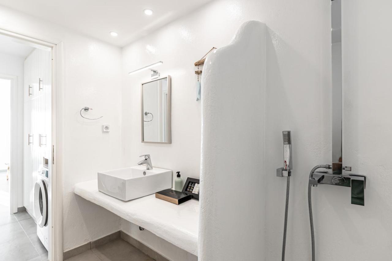 Dionysus House And Ariadne Apartment สเตลิดา ภายนอก รูปภาพ